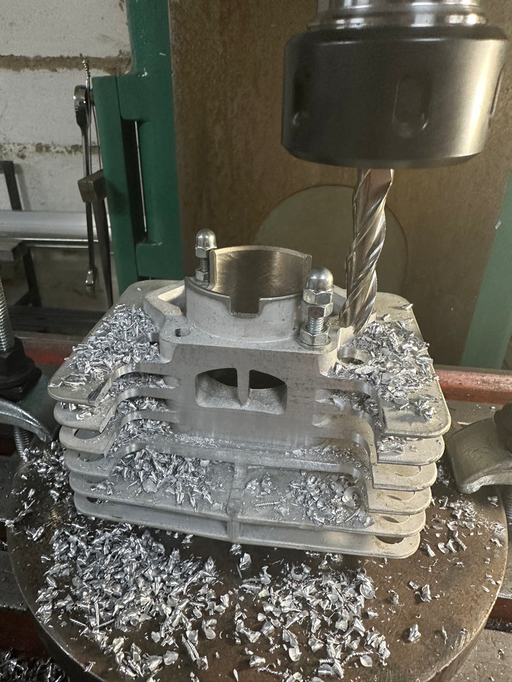 Simson Membrankasten Aussparung am Zylinder Fräsen